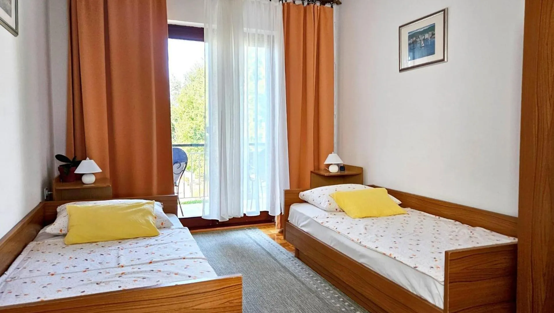 Apartments With A Parking Space Malinska